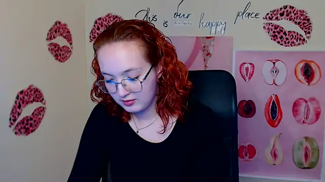 Snapshot of MissAriaa chatting on May 2026 12:22:02 PM MissAriaa online show from May 2026 12:22:02 PM