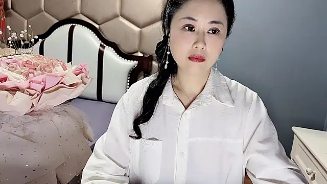 yaoyao22678 online show from April 2026 01:30:02 AM