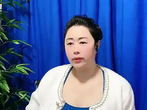 Snapshot of yaoyao22678 chatting on October 2025 04:24:02 AM yaoyao22678 online show from October 2025 04:24:02 AM