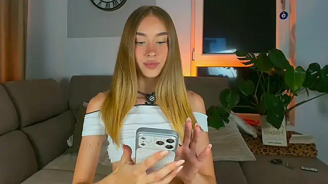SugarSkye online show from July 2026 08:11:02 PM
