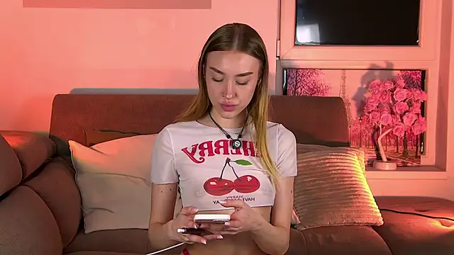 SugarSkye online show from February 2026 10:43:02 PM