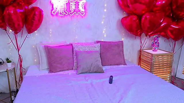 Sandy Edvards online show from February 2026 04:55:01 AM