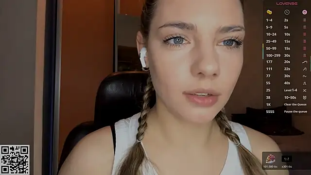 IlanaLafferty online show from January 2026 07:07:02 PM