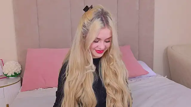 Rose Masson online show from March 2026 05:53:02 AM