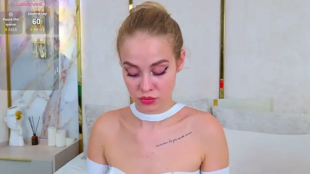 Rose Masson online show from November 2025 07:45:01 AM