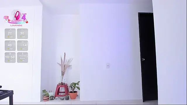 Leyacopper  online show from October 2025 06:59:02 PM