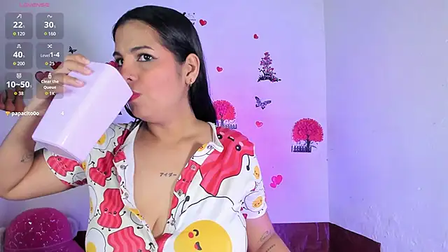 Leyacopper  online show from February 2026 12:01:02 AM