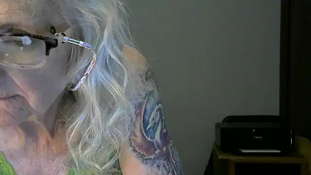 JoleneDelacroix online show from November 2025 04:27:01 AM