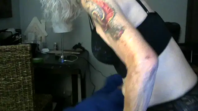 JoleneDelacroix online show from November 2025 02:04:02 AM