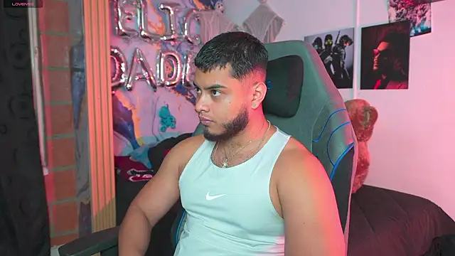 Tiler wolker online show from March 2026 11:59:01 PM