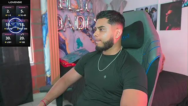 Tiler wolker online show from March 2026 09:05:01 PM