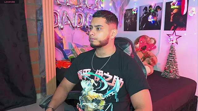 Tiler wolker online show from December 2025 03:41:02 AM