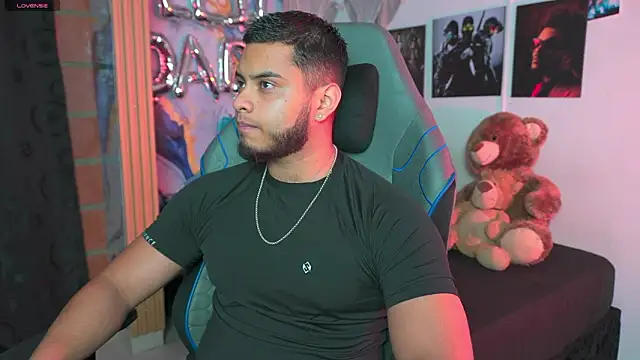 Tiler wolker online show from March 2026 01:22:01 AM