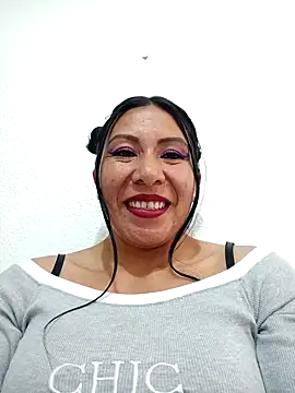 Esmeralda 546 online show from December 2025 07:50:01 PM