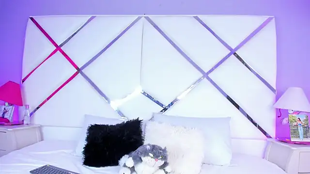 SoriEaston online show from November 2025 01:15:02 PM