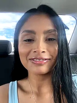 Snapshot of saragrey77 chatting on November 2025 04:01:02 PM saragrey77 online show from November 2025 04:01:02 PM