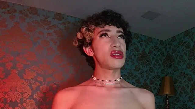 Snapshot of Nayla_Monroee chatting on January 2026 02:45:01 PM Nayla Monroee online show from January 2026 02:45:01 PM