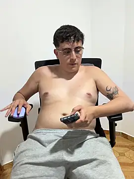 Snapshot of Sam_Rush chatting on June 2026 05:12:01 AM Sam Rush online show from June 2026 05:12:01 AM