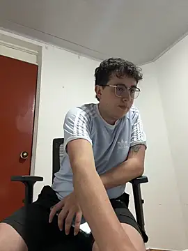 Snapshot of Sam_Rush chatting on June 2026 03:25:01 AM Sam Rush online show from June 2026 03:25:01 AM