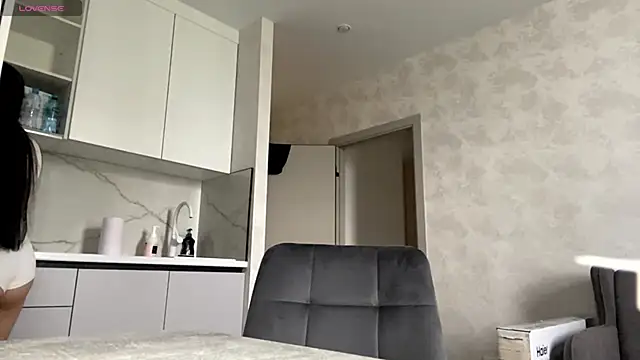 AngilaDoyal online show from November 2025 06:50:01 AM