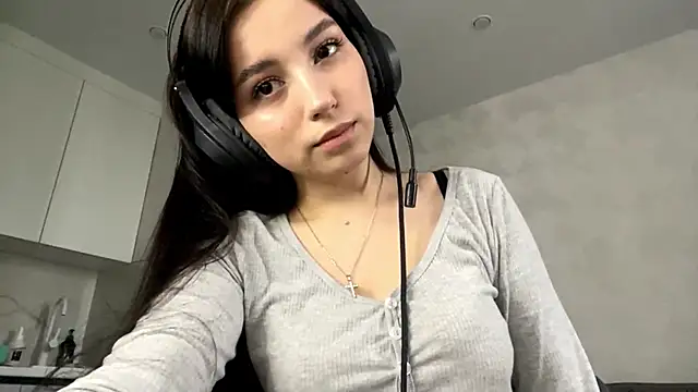 AngilaDoyal online show from November 2025 07:19:01 AM