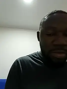 shoodly99 online show from November 2025 01:09:01 AM