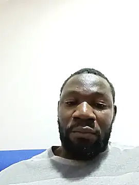 shoodly99 online show from February 2026 02:43:01 AM