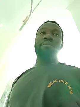 shoodly99 online show from November 2025 01:54:01 AM