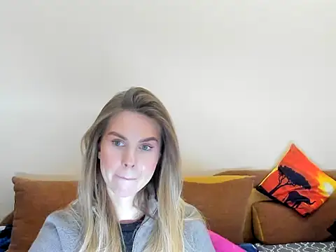 Snapshot of LinaBey chatting on February 2026 05:23:02 PM LinaBey online show from February 2026 05:23:02 PM