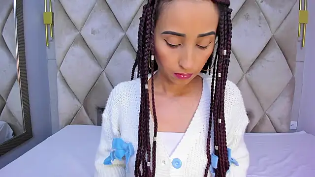 violett rabbit  online show from March 2026 08:21:01 PM