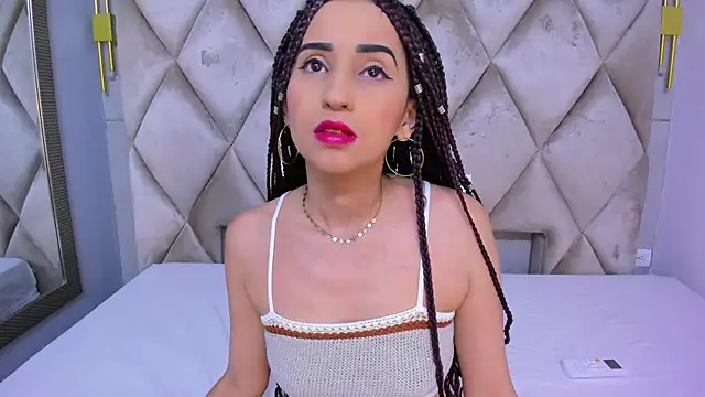 violett rabbit  online show from February 2026 08:21:01 PM