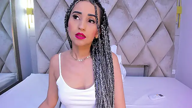 violett rabbit  online show from January 2026 08:01:01 PM