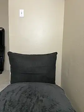 CreamedKitten online show from January 2026 05:27:02 PM