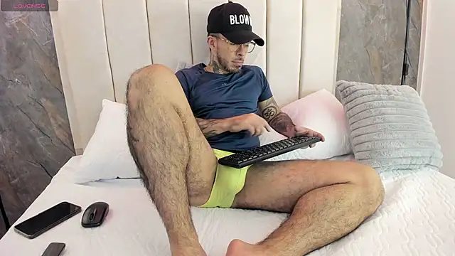 axel tatto online show from October 2025 07:26:02 PM