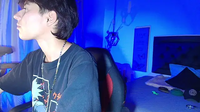 Ghost  Girl  online show from November 2025 03:44:01 AM