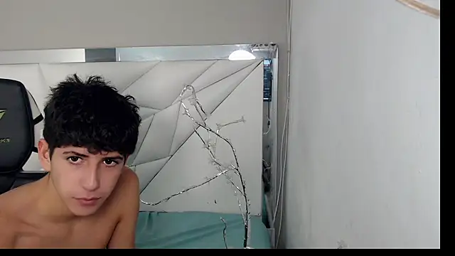 Cash G  online show from November 2025 08:24:01 PM