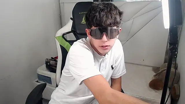 Cash G  online show from November 2025 09:04:01 PM