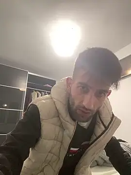 Dondeloquieras4 online show from February 2026 05:03:01 PM