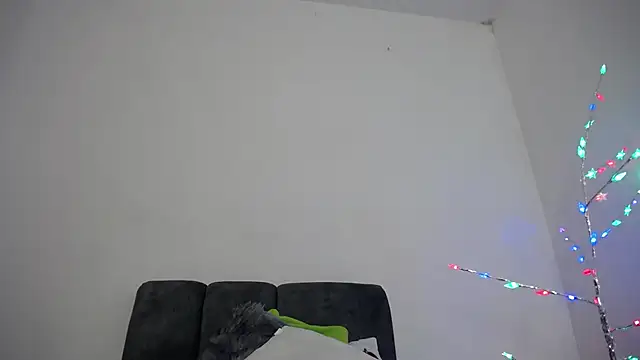 Mia fox29 online show from December 2025 10:30:02 AM