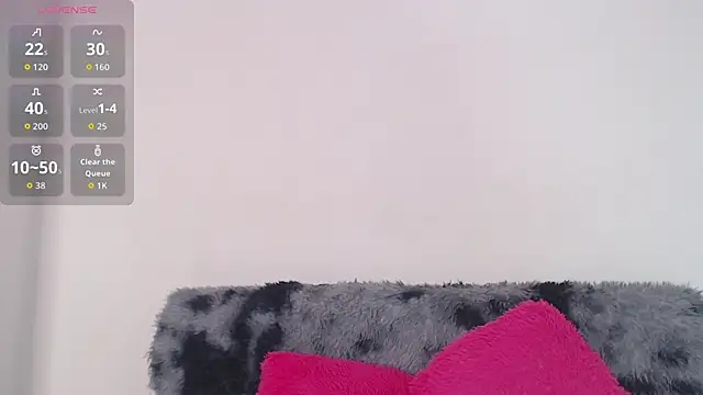 Snapshot of Mia_fox29 chatting on November 2025 03:48:01 PM Mia fox29 online show from November 2025 03:48:01 PM