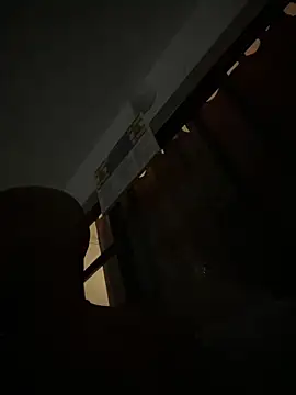 Snapshot of latino2211 chatting on October 2025 12:33:02 AM latino2211 online show from October 2025 12:33:02 AM