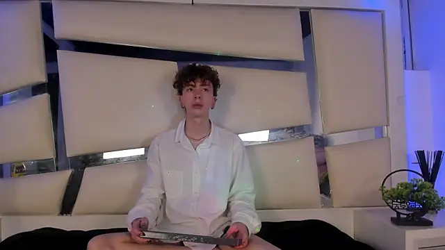 Genesis ask online show from November 2025 04:12:02 AM