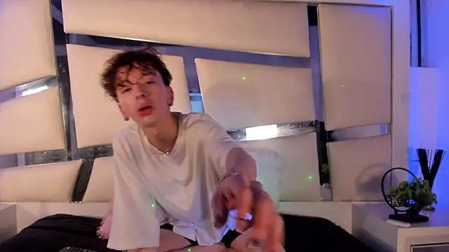 Genesis ask online show from November 2025 03:27:02 AM