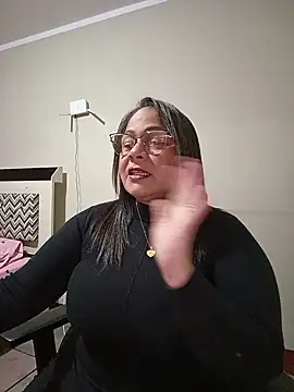Angie milf50 online show from June 2026 12:59:01 AM