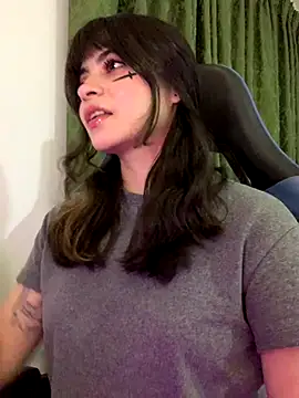 Annagoth  online show from December 2025 02:01:02 AM