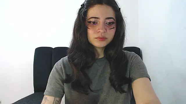 Annagoth  online show from June 2026 10:51:01 PM