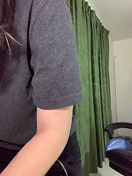 Annagoth  online show from November 2025 02:43:01 AM