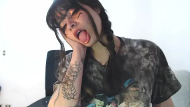 Annagoth  online show from June 2026 01:38:02 AM