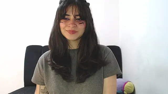 Annagoth  online show from June 2026 10:42:02 PM