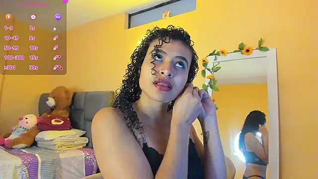 Snapshot of Keniia_rizz chatting on June 2026 06:19:02 PM Keniia rizz online show from June 2026 06:19:02 PM